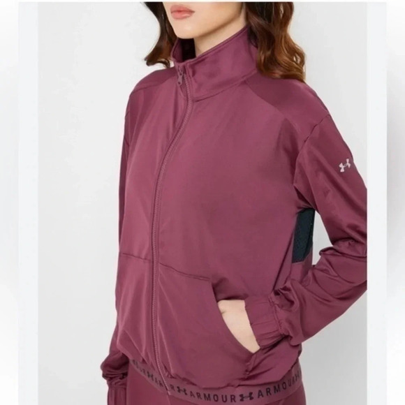 Under Armour Mauve Loose Heat Gear Zippered Front Track Jacket Size XS - Picture 1 of 10